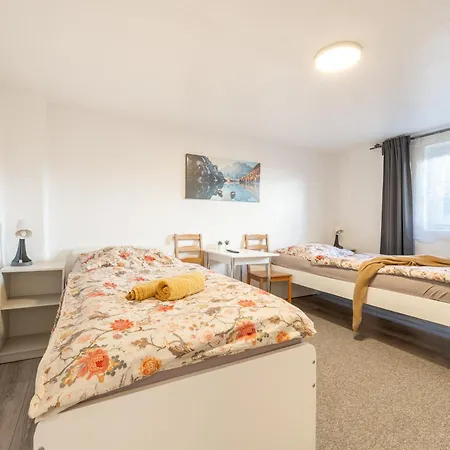 Bis 4 Personen Lägenhet Bremen