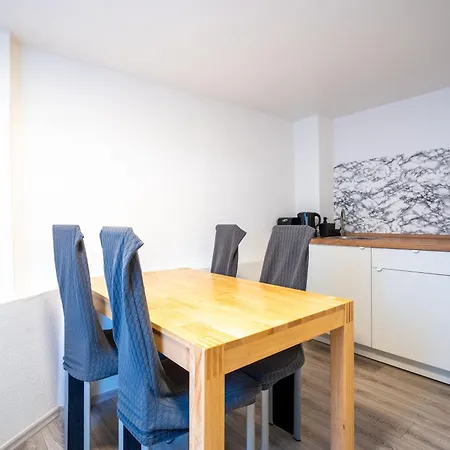 Gemuetliche Monteurwohnung Im Souterrain Apartment Bremen
