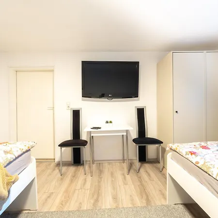 Bis 4 Personen Appartement *